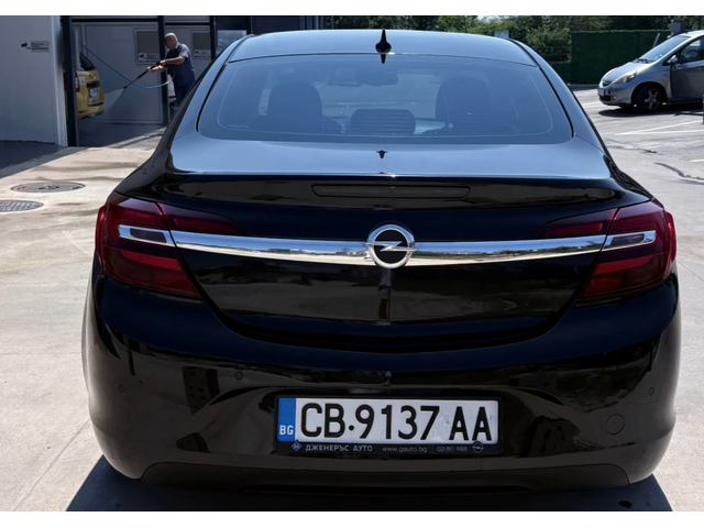 Opel Insignia 2.0 CDTI (163 кс) Ecotec Automatic - автомобили, коли, обяви за нови и употребявани 3