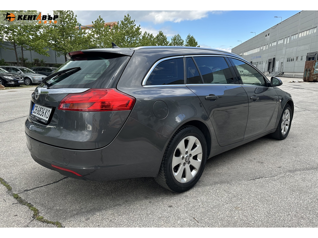Opel Insignia 2.0d 131 к.с. - автомобили, коли, обяви за нови и употребявани 3