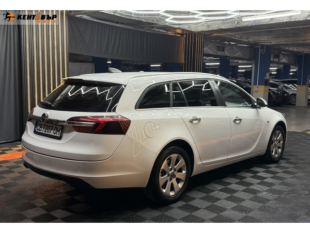 Opel Insignia 2.0d 170 к.с. - автомобили, коли, обяви за нови и употребявани 4