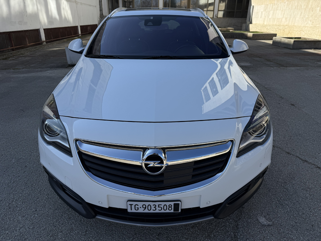 Opel Insignia 2.0i TURBO 4x4 CROSS COUNTRY - автомобили, коли, обяви за нови и употребявани 6