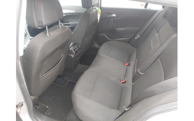 Opel Insignia 2, 0D МНОГО ЗАПАЗЕН - автомобили, коли, обяви за нови и употребявани 7
