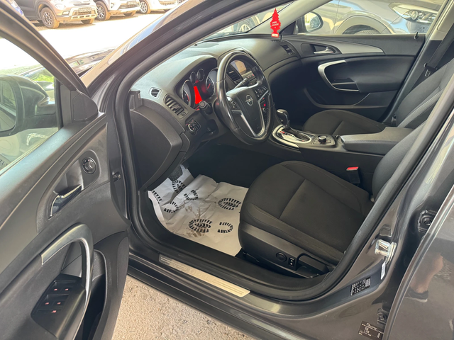 Opel Insignia 2.0CDTI-2011-AUTO-NAVI - автомобили, коли, обяви за нови и употребявани 9