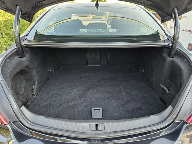 Opel Insignia 2.0CDTI-130кс= АВТОМАТ= DISTRONIC= DIGITAL COCPIT - автомобили, коли, обяви за нови и употребявани 9