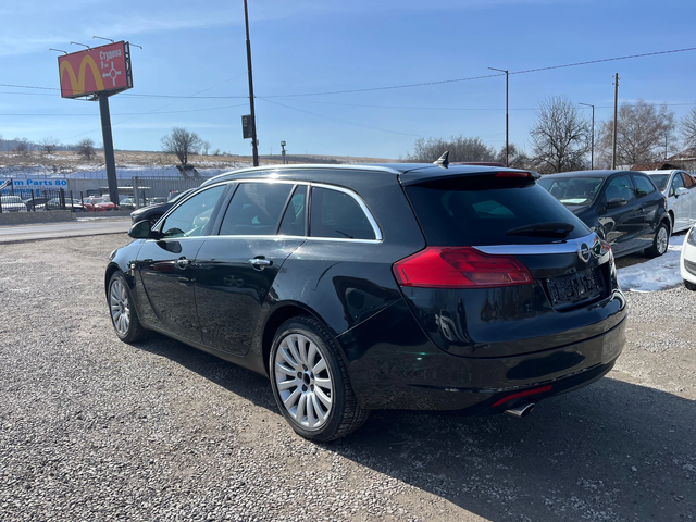 Opel Insignia 2.0CDTI - автомобили, коли, обяви за нови и употребявани 4