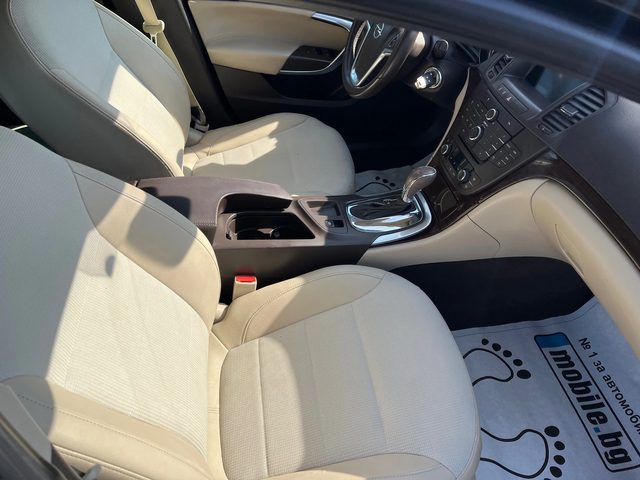 Opel Insignia 2.0CDTI - автомобили, коли, обяви за нови и употребявани 9