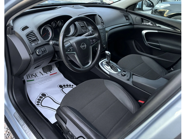 Opel Insignia 2.0CDTI* COSMO* NAVI* Euro 5B* Лизинг* - автомобили, коли, обяви за нови и употребявани 4