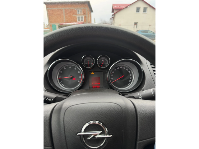 Opel Insignia 1.8 BENZIN AUSTRIA - автомобили, коли, обяви за нови и употребявани 9