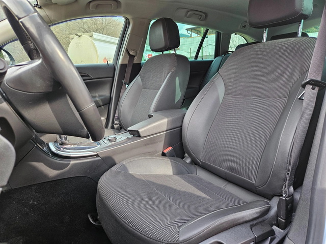 Opel Insignia 2.0 AVTOMAT/4X4/KOJA/NAVIGACIA - автомобили, коли, обяви за нови и употребявани 10