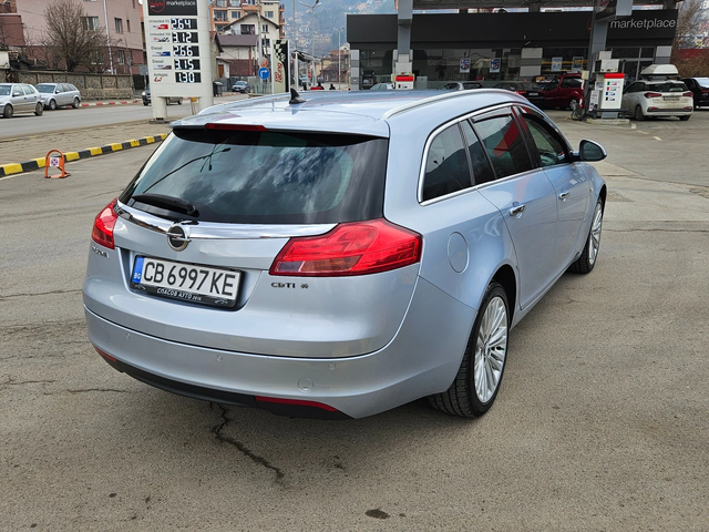 Opel Insignia 2.0 AVTOMAT/4X4/KOJA/NAVIGACIA - автомобили, коли, обяви за нови и употребявани 4