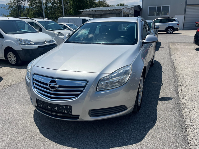 Opel Insignia 2.0 Diesel 130 k.c - автомобили, коли, обяви за нови и употребявани 1