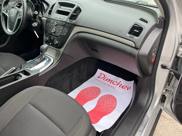 Opel Insignia 2.0 Diesel 130 k.c - автомобили, коли, обяви за нови и употребявани 9