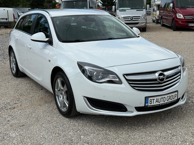 Opel Insignia 2.0 CDTi - автомобили, коли, обяви за нови и употребявани 0
