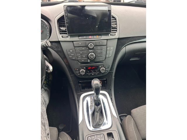 Opel Insignia 2.0CDTI AVTOMAT/NAVI EURO 5 - автомобили, коли, обяви за нови и употребявани 10