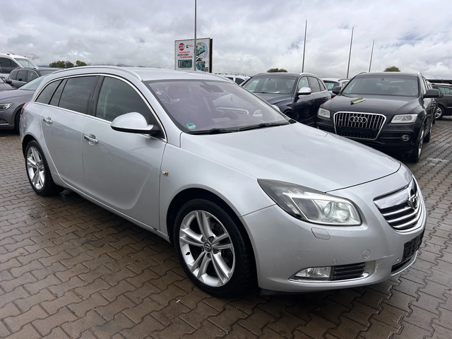 Opel Insignia 2.0CDTI AVTOMAT/NAVI EURO 5 - автомобили, коли, обяви за нови и употребявани 3