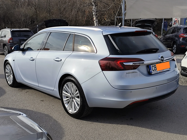 Opel Insignia 2.0CDTi* FACE* LED/XENON* ПОДГРЕВ* EURO5B* - автомобили, коли, обяви за нови и употребявани 4