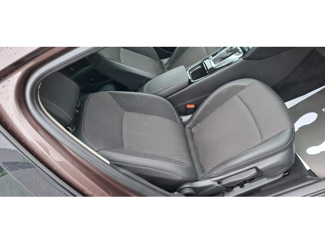 Opel Insignia 2.0 Turbo 4x4 260kc Autamtic Bose Distronic - автомобили, коли, обяви за нови и употребявани 7