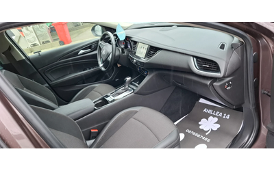 Opel Insignia 2.0 Turbo 4x4 260kc Autamtic Bose Distronic - автомобили, коли, обяви за нови и употребявани 9