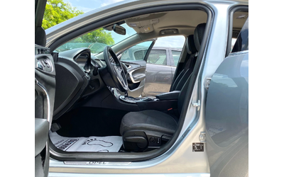 Opel Insignia 2.0D 163HP FACE LIFT - автомобили, коли, обяви за нови и употребявани 8