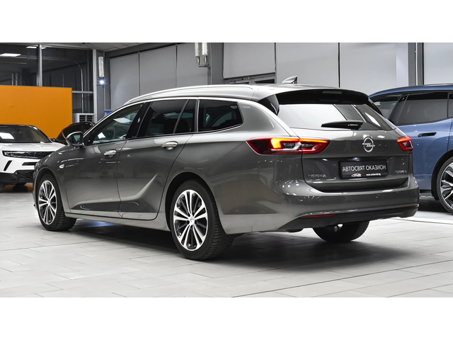 Opel Insignia Sports Tourer 2.0 CDTi Business Innovation - автомобили, коли, обяви за нови и употребявани 6