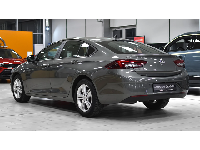 Opel Insignia Grand Sport 2.0d Business Edition Automatic - автомобили, коли, обяви за нови и употребявани 6
