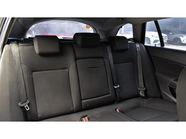 Opel Insignia Sports Tourer 2.0 CDTi Edition - автомобили, коли, обяви за нови и употребявани 10