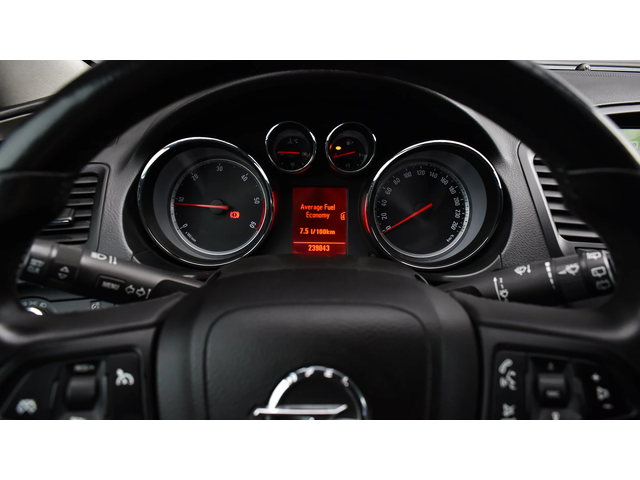 Opel Insignia Sports Tourer 2.0 CDTi Edition - автомобили, коли, обяви за нови и употребявани 14