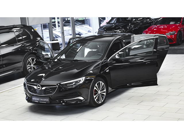 Opel Insignia Grand Sport 2.0d Innovation 4x4 Automatic - автомобили, коли, обяви за нови и употребявани 0