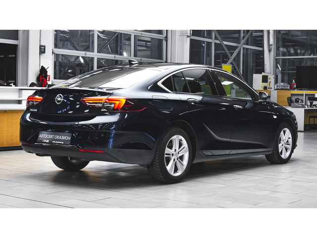 Opel Insignia Grand Sport 1.6d Innovation - автомобили, коли, обяви за нови и употребявани 5