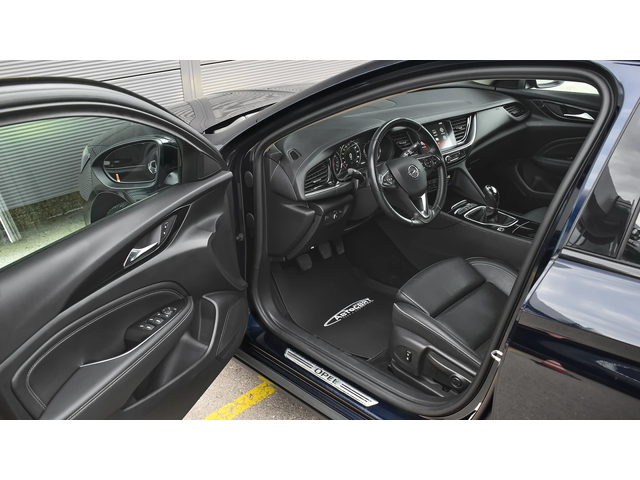 Opel Insignia Grand Sport 1.6d Innovation - автомобили, коли, обяви за нови и употребявани 7