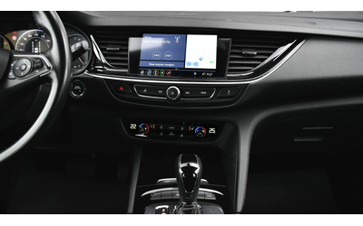 Opel Insignia Sports Tourer 1.6d Innovation Automatic - автомобили, коли, обяви за нови и употребявани 10