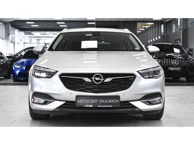 Opel Insignia Sports Tourer 1.6d Innovation Automatic - автомобили, коли, обяви за нови и употребявани 1