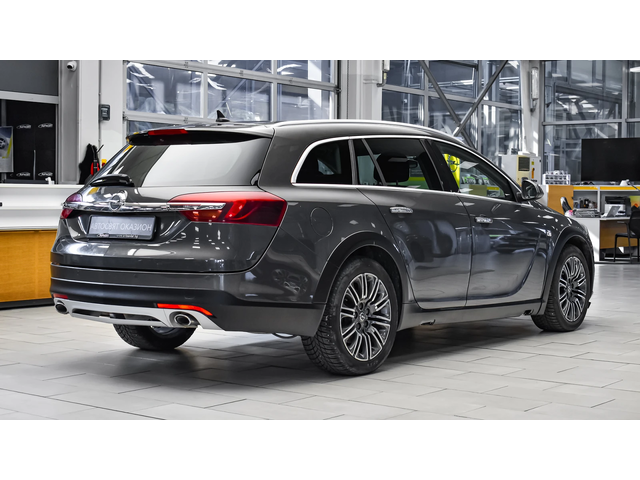 Opel Insignia Country Tourer 2.0 CDTI 4x4 Automatic - автомобили, коли, обяви за нови и употребявани 5