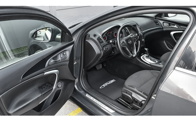 Opel Insignia Country Tourer 2.0 CDTI 4x4 Automatic - автомобили, коли, обяви за нови и употребявани 7