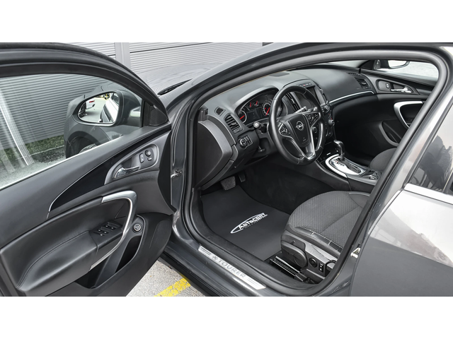 Opel Insignia Country Tourer 2.0 CDTI 4x4 Automatic - автомобили, коли, обяви за нови и употребявани 7