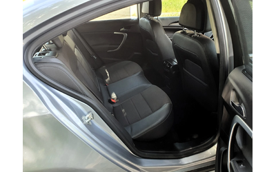 Opel Insignia 2.0 CDTI/Автоматик/NAVI/* COSMO* - автомобили, коли, обяви за нови и употребявани 10