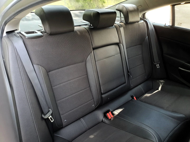 Opel Insignia 2.0 CDTI/Автоматик/NAVI/* COSMO* - автомобили, коли, обяви за нови и употребявани 11