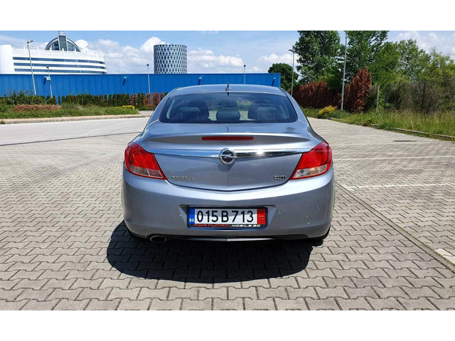 Opel Insignia 2.0 CDTI/Автоматик/NAVI/* COSMO* - автомобили, коли, обяви за нови и употребявани 4