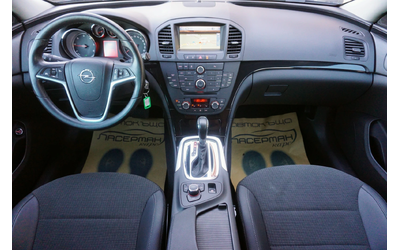 Opel Insignia 2.0 CDTI SPORTS TOURER COSMO - автомобили, коли, обяви за нови и употребявани 11
