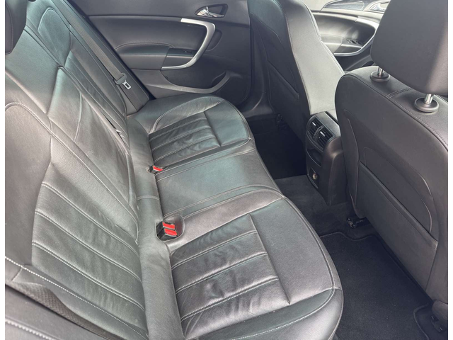 Opel Insignia 4х4 / Sport Tourer / Automatic / ЛИЗИНГ - автомобили, коли, обяви за нови и употребявани 10