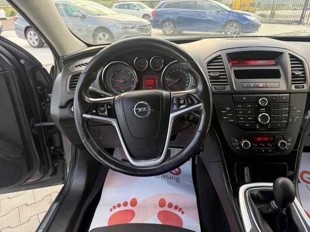 Opel Insignia 2.0 TDCI TOP !!! - автомобили, коли, обяви за нови и употребявани 15