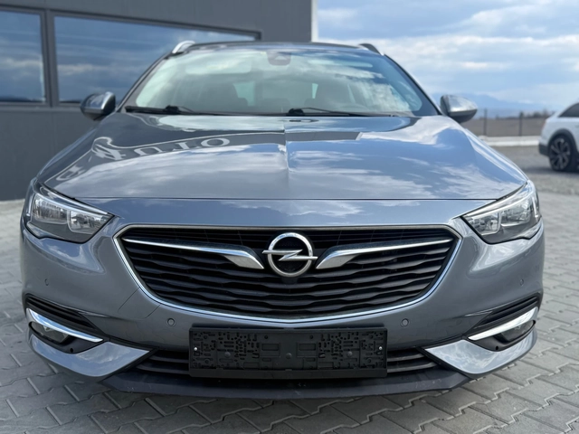 Opel Insignia 1.6TDCI 136 ks Собствен лизинг !!! - автомобили, коли, обяви за нови и употребявани 1