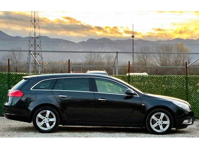 Opel Insignia 2.0CDTi FACELIFT - автомобили, коли, обяви за нови и употребявани 3