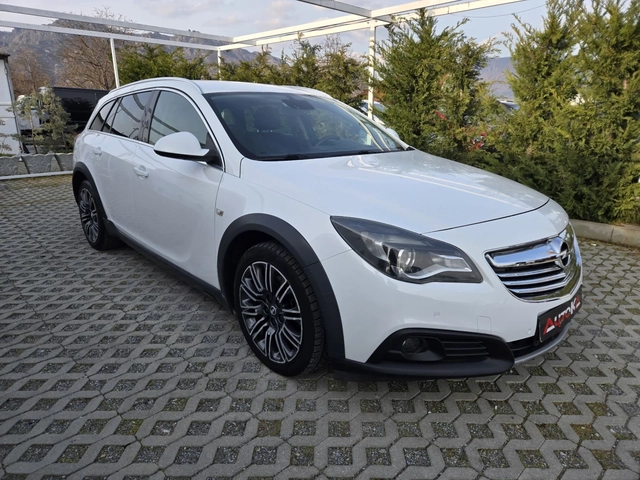 Opel Insignia COUNTRY= 2.0CDTI-163кс= 4х4= АВТОМАТ= DIGITAL= NAV - автомобили, коли, обяви за нови и употребявани 1