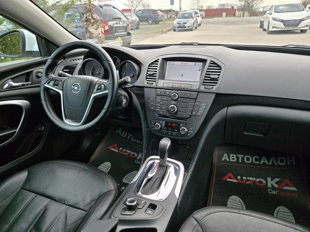 Opel Insignia 2.0CDTI-160кс= АВТОМАТ= ПАНОРАМА= ПОДГРЕВ= НАВИ - автомобили, коли, обяви за нови и употребявани 12