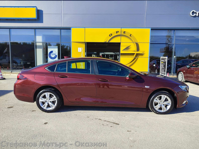Opel Insignia B 4-вр. Хечбек 136к.с. Дизел - автомобили, коли, обяви за нови и употребявани 3