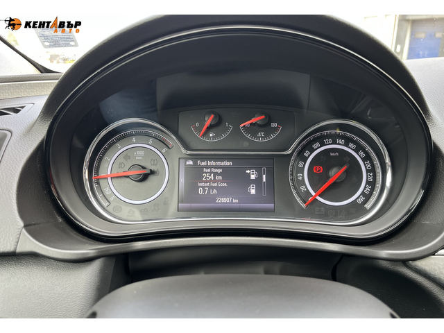Opel Insignia Facelift/Нави/Камера/ГАРАНЦИЯ ОТ КЕНТАВЪР - автомобили, коли, обяви за нови и употребявани 11
