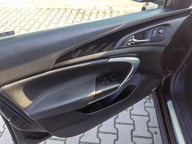 Opel Insignia Генерация: Insignia Sedan, Двигател (модификация)2.0 CDTI (170 Hp) DPF, Пакет: Cosmo - автомобили, коли, обяви за нови и употребявани 7