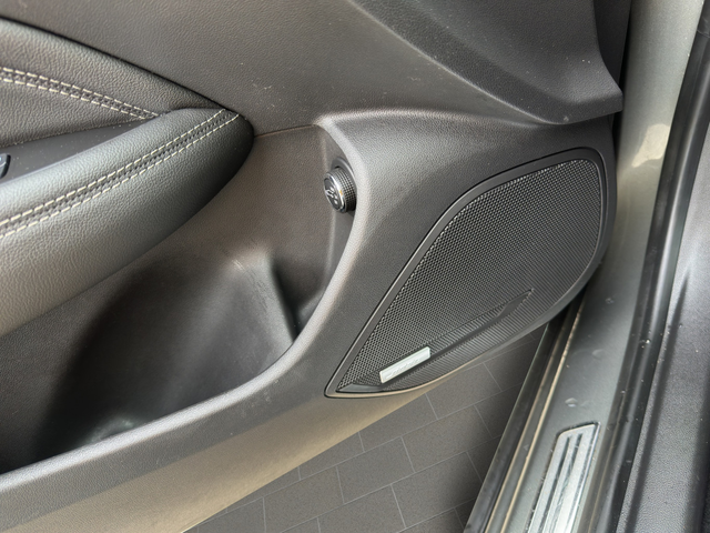 Opel INSIGNIA ULTIMATE EXCLUSIVE - автомобили, коли, обяви за нови и употребявани 14