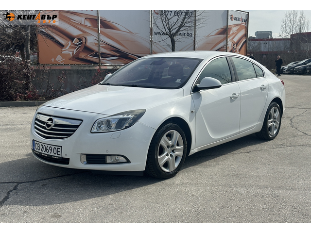 Opel Insignia2.0d 160к.с. - автомобили, коли, обяви за нови и употребявани 0