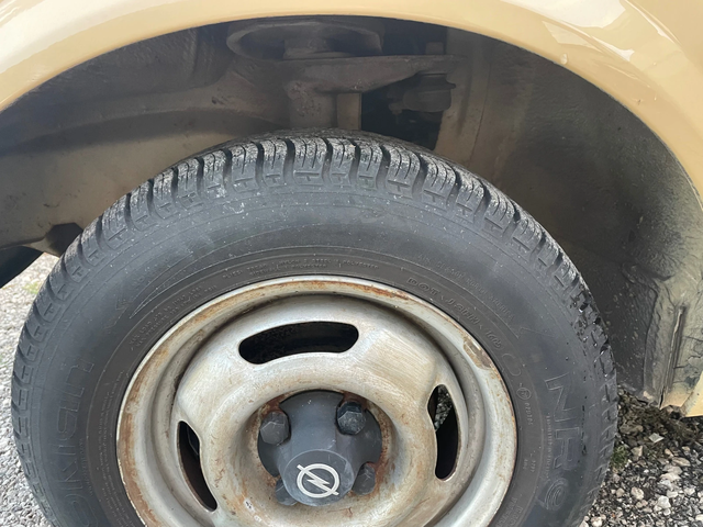 Opel Kadett 1.2i-60-ITALIA - автомобили, коли, обяви за нови и употребявани 13